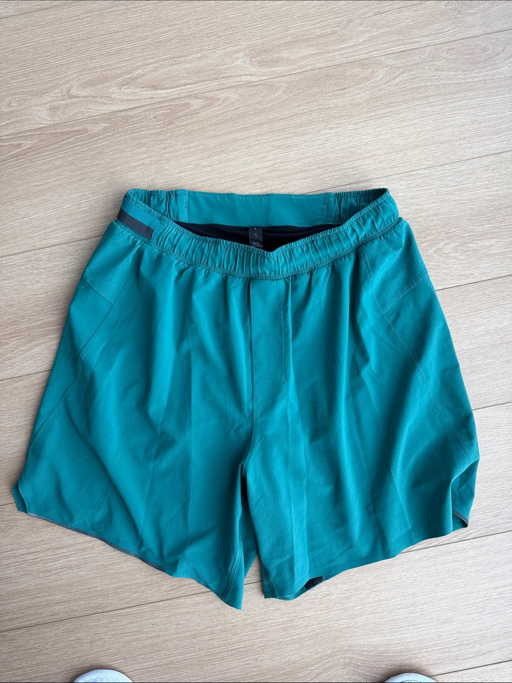 lululemon Surge Shorts 6” (with Liner)